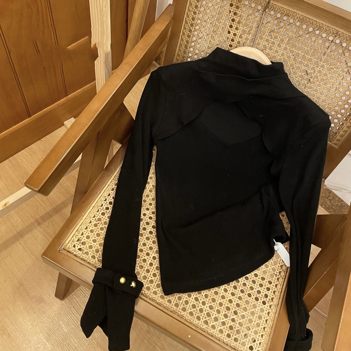 Fever freely tailoring bottoming shirt